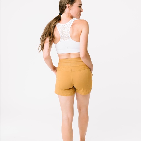 Zyia dark khaki Canyon shorts (goldish color) - Picture 4 of 14